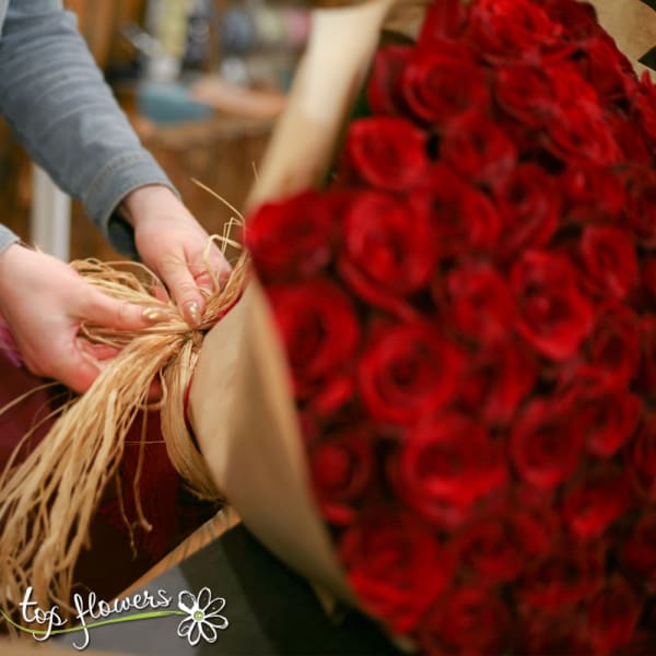 Bouquet 101 Fine red roses