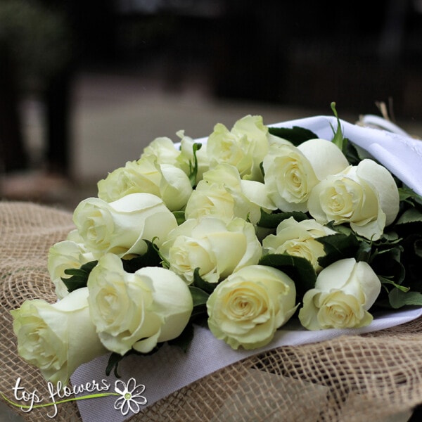 Classic bouquet | White roses