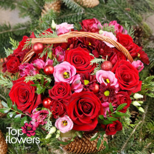 Festive basket with roses, eustomas, and chrysanthemums – Feeling Christmasy