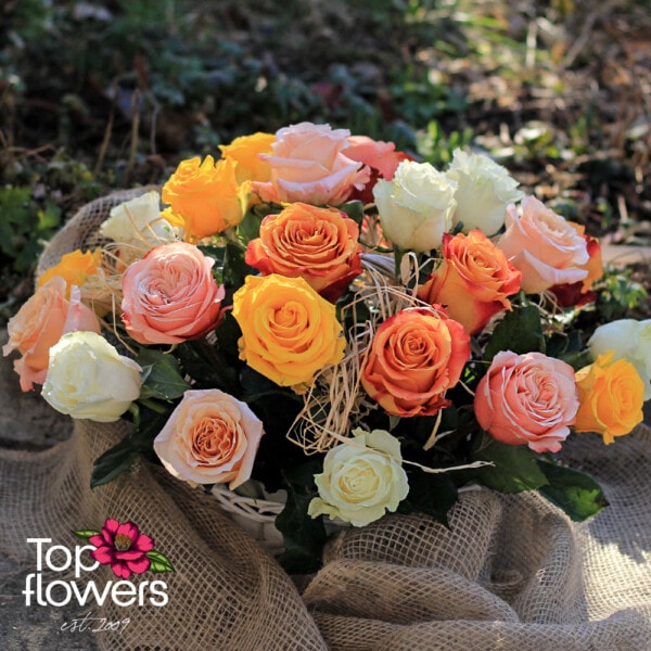 25 multicolored roses | Basket