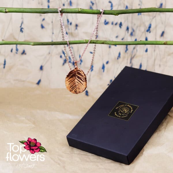 Rose leaf | Copper necklace - Image 2