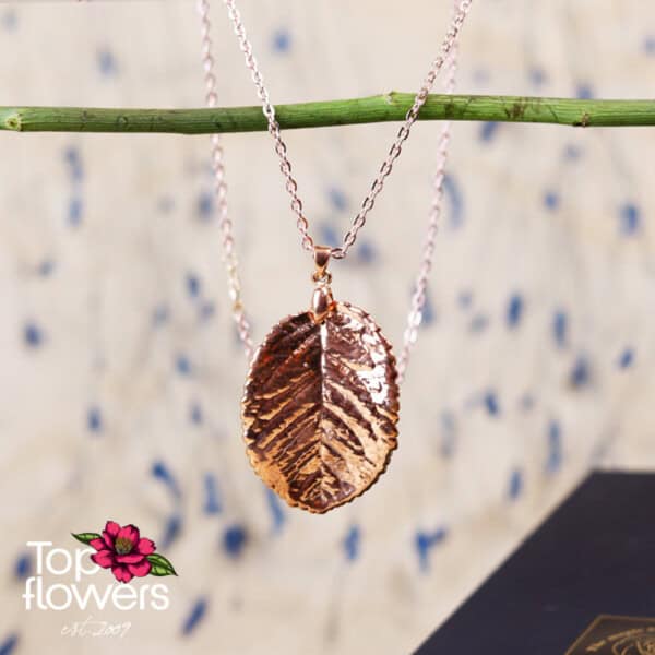 Rose leaf | Copper necklace