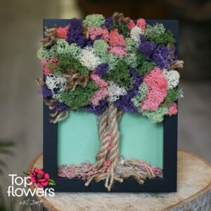 Art installation from Scandinavian moss – Blooming Inspiration