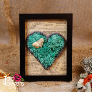 Жива картина Пеперудена душа със сърце от скандинавски мъх