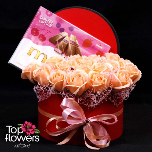 Box “Pastel Romance” with soap roses and Merci chocolates