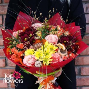 Honey Breeze arrangement with LED lights