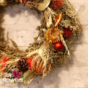 Handmade Christmas Wreath | Red Red Christmas Wreath – handmade with dried flowers and pinecones