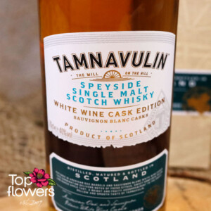 Tamnavulin whisky bottle 700 ml – an elegant gift to pair with flowers
