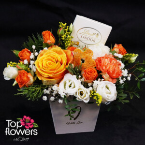 Цветна аранжировка Дива с роза и шоколад Lindor – магазин за цветя