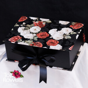 Decorative closed box with soap roses – stylish flower gift