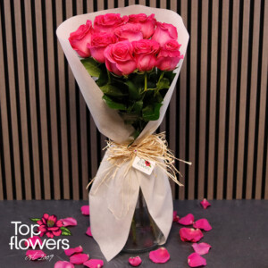 Cyclamen pink roses in a delicate bouquet with a rich pink color