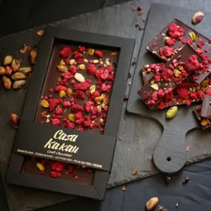 Шоколад с малини и шамфъстък | Casa Kakau 70 гр.